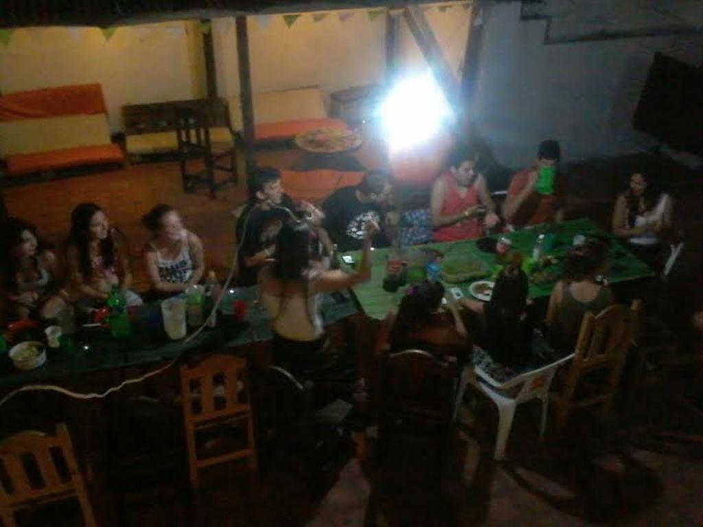 Hostel Costanera Gualeguaychú Extérieur photo